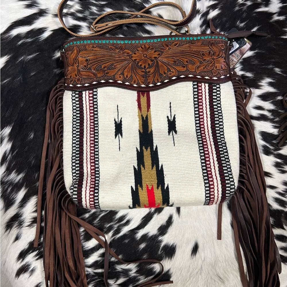 NWT New American Darling Concealed Carry Fringe Purse beautiful! I have too many